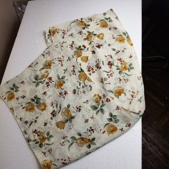 Floral Ladies Scarf 66 inches Length, 10.5 inches Wide, Fall, Autumn Colors - Picture 1 of 3